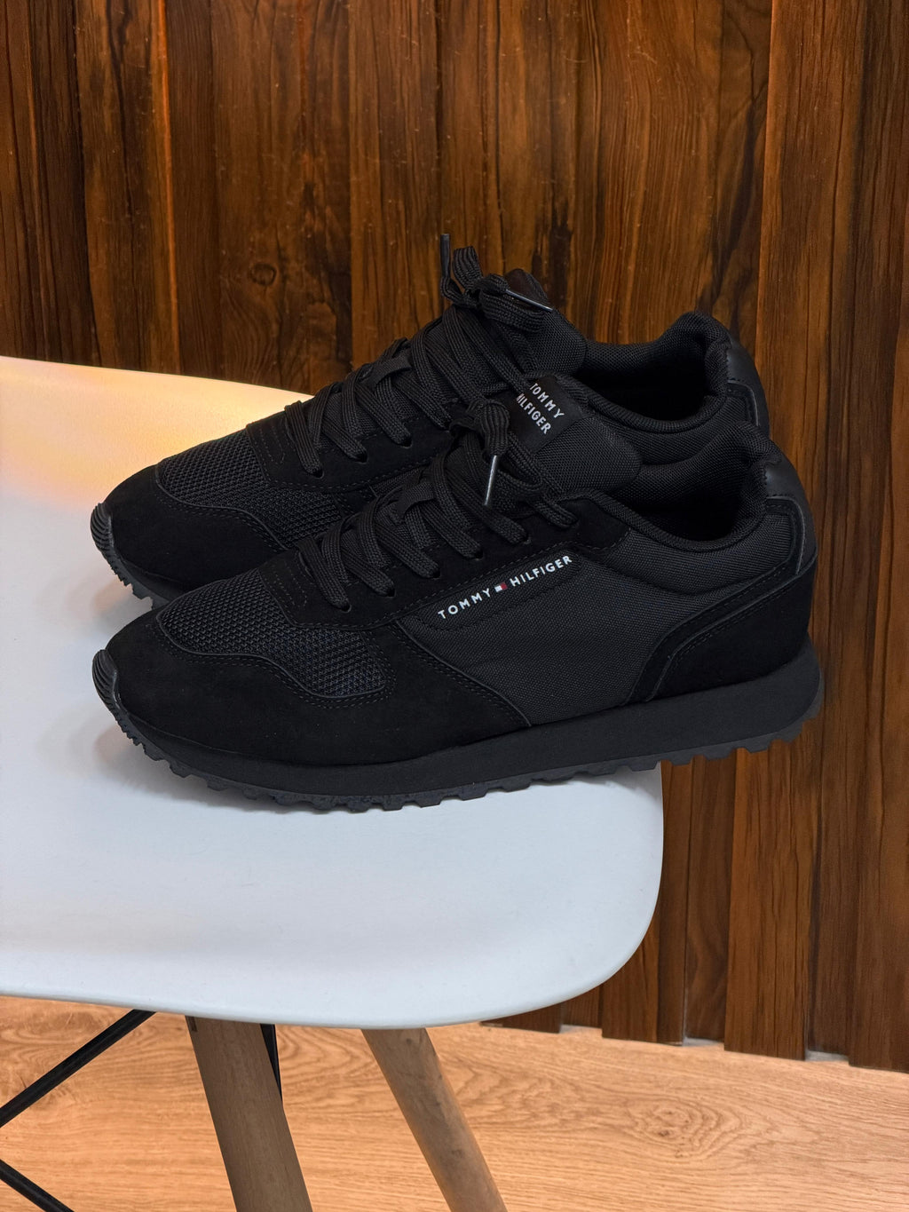 TOMMY HILFIGER NEW RUNNER