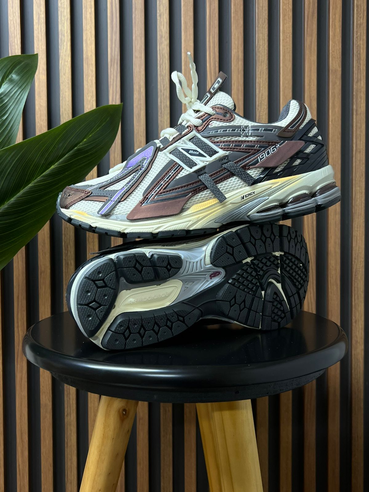 NEW BALANCE TECH EXPLOSION