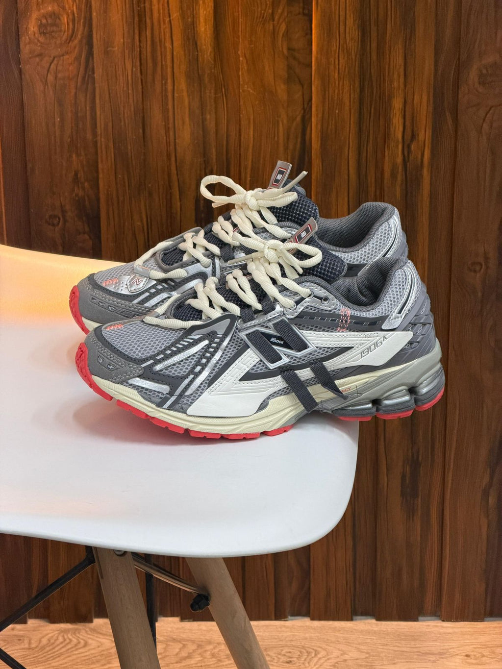 NEW BALANCE TECH EXPLOSION