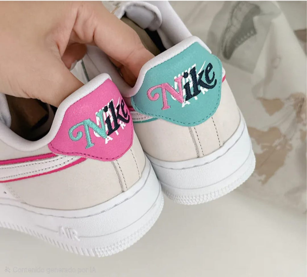 NIKE AIR FORCE 1